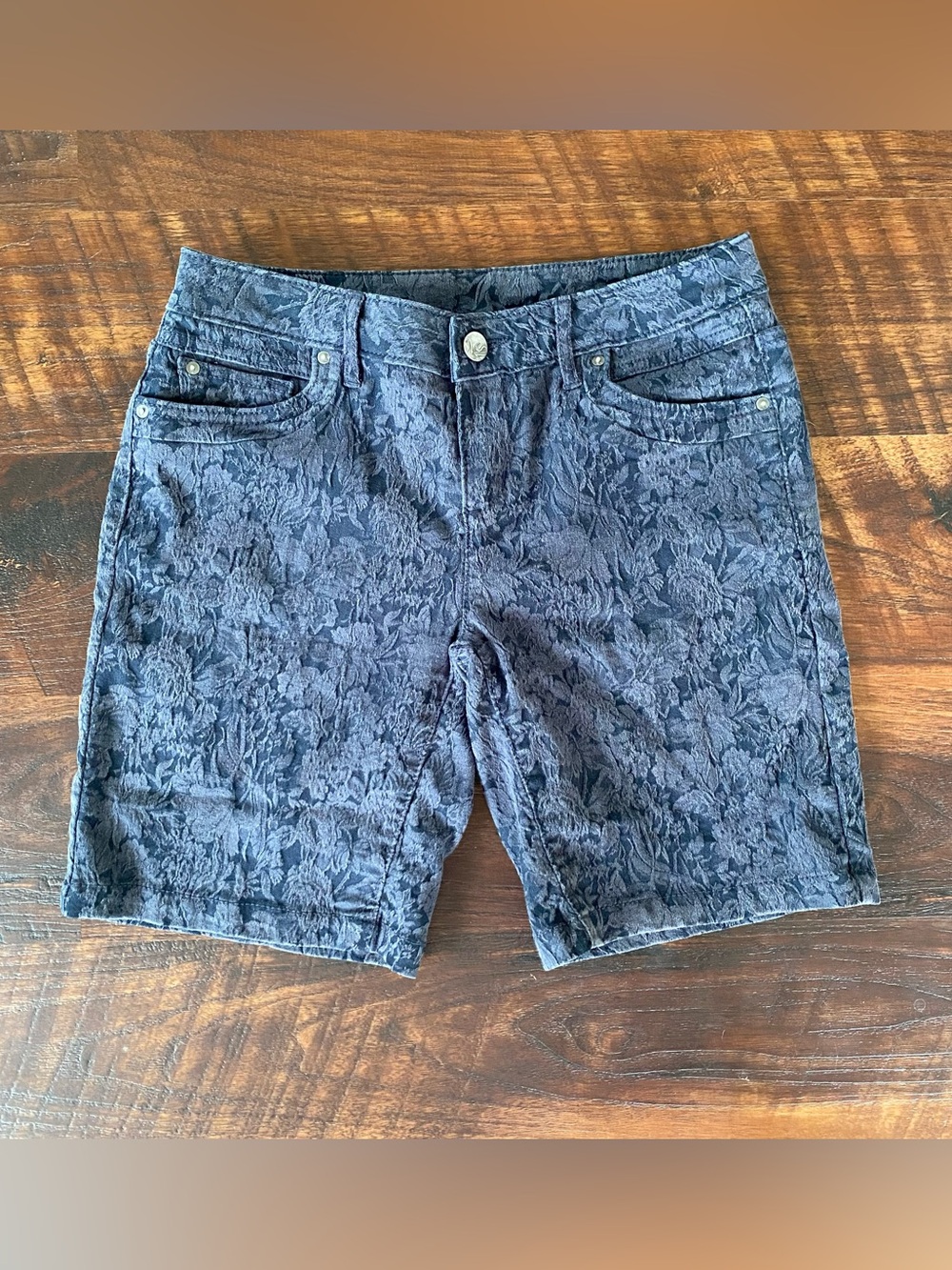 Simply Vera Vera Wang Blue Floral Jacquard Bermuda Shorts